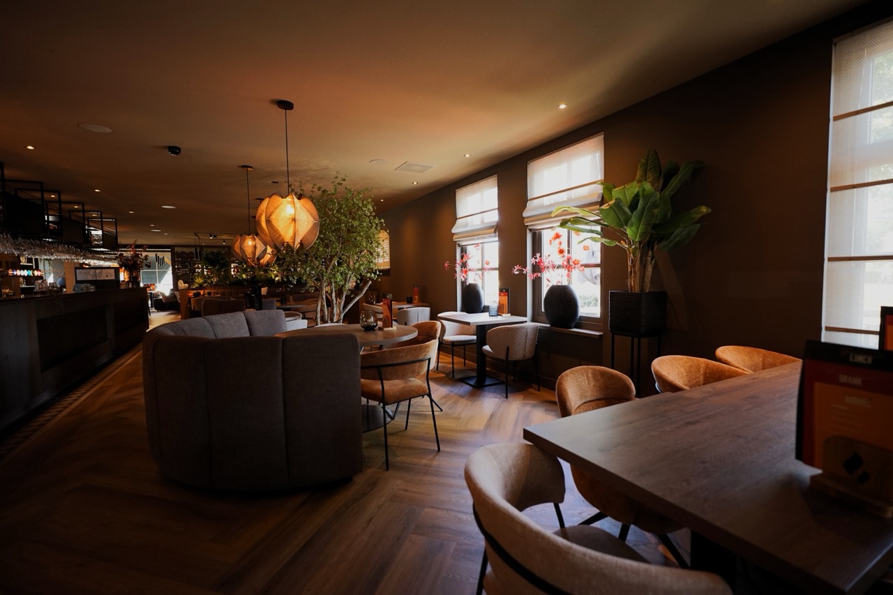 Professioneel schilderwerk Restaurant Smook